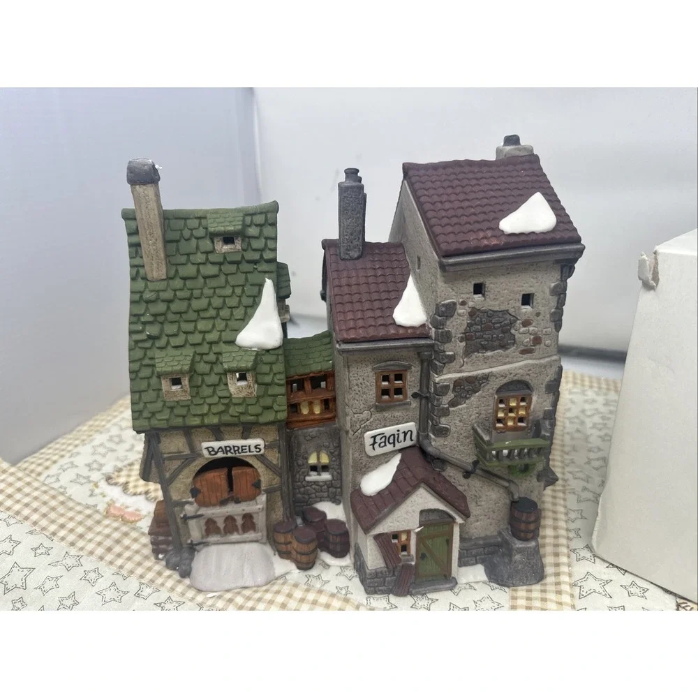 Department 56 excellent well